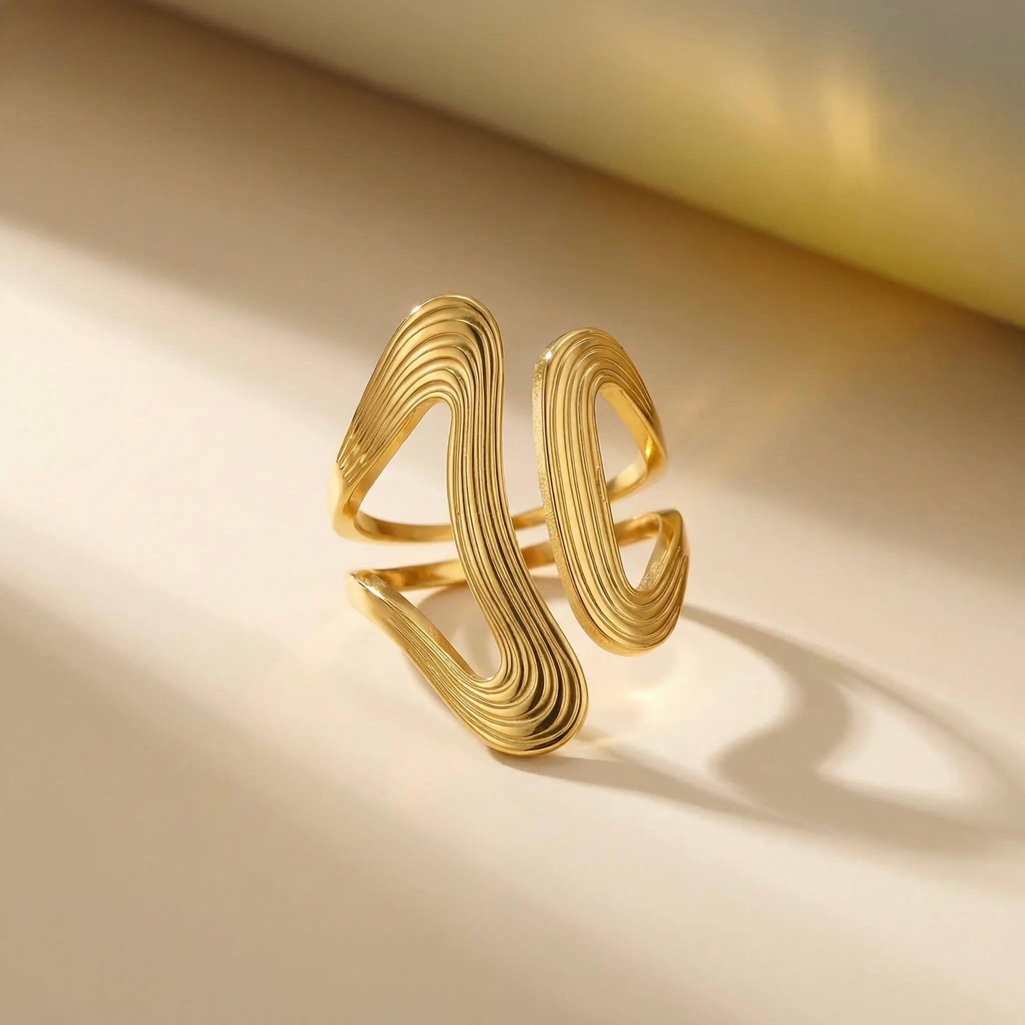 Arc Ring