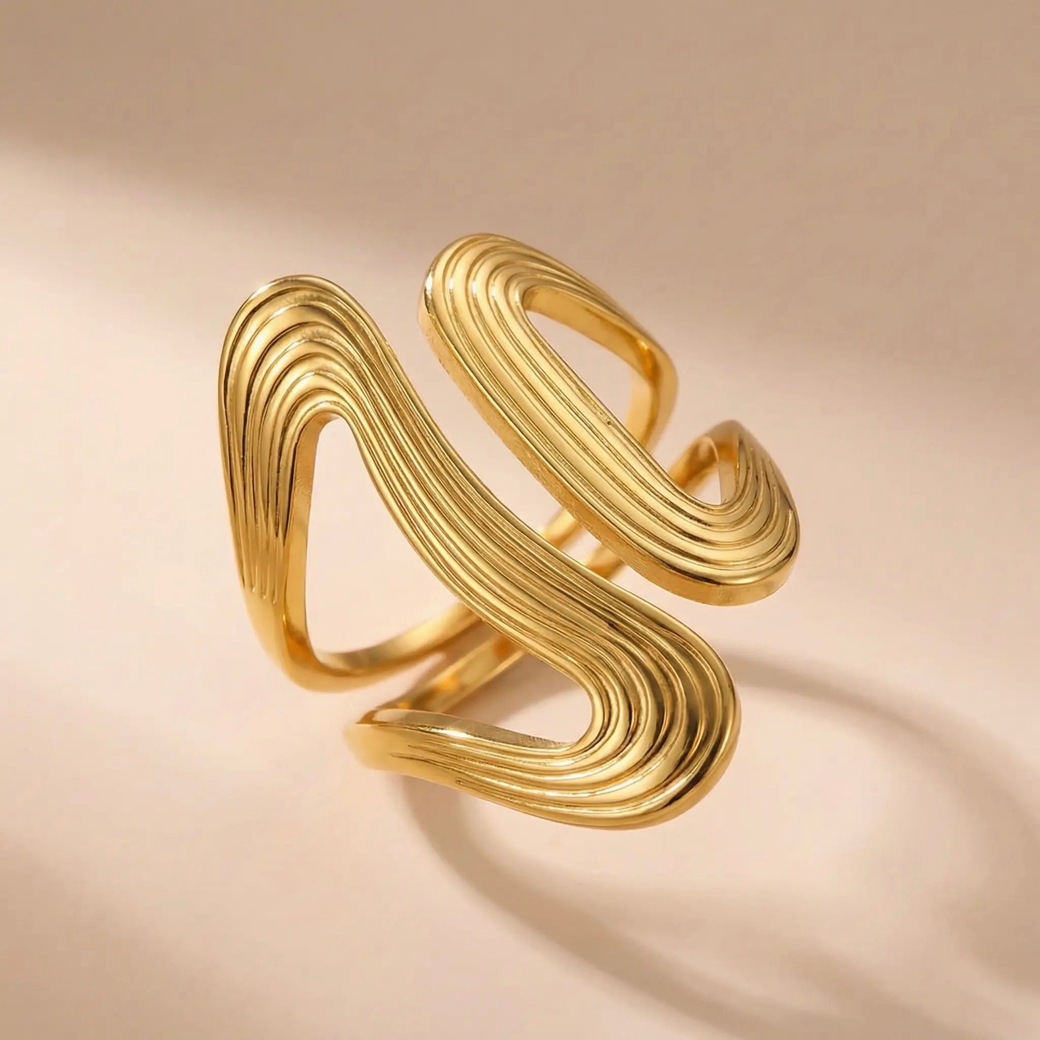Arc Ring
