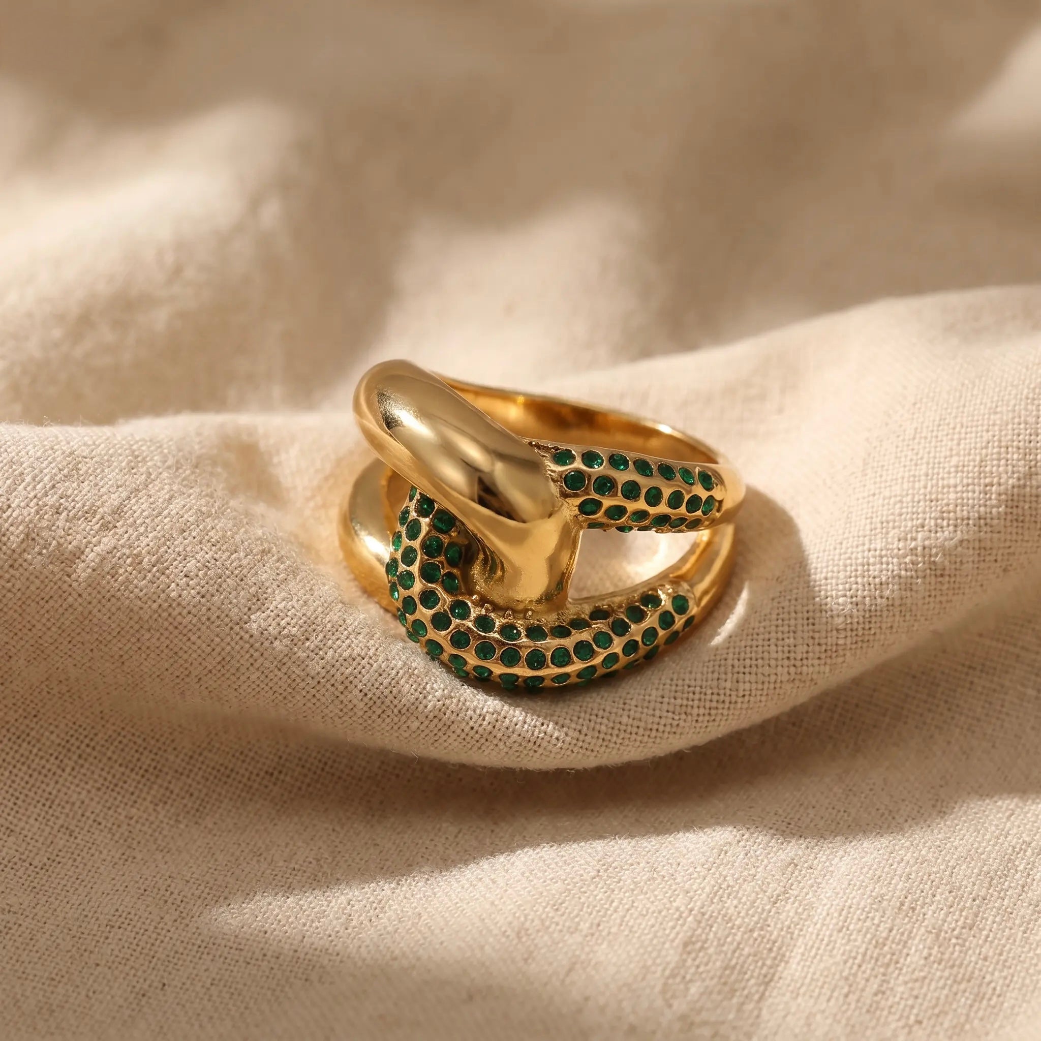 Aurex Ring