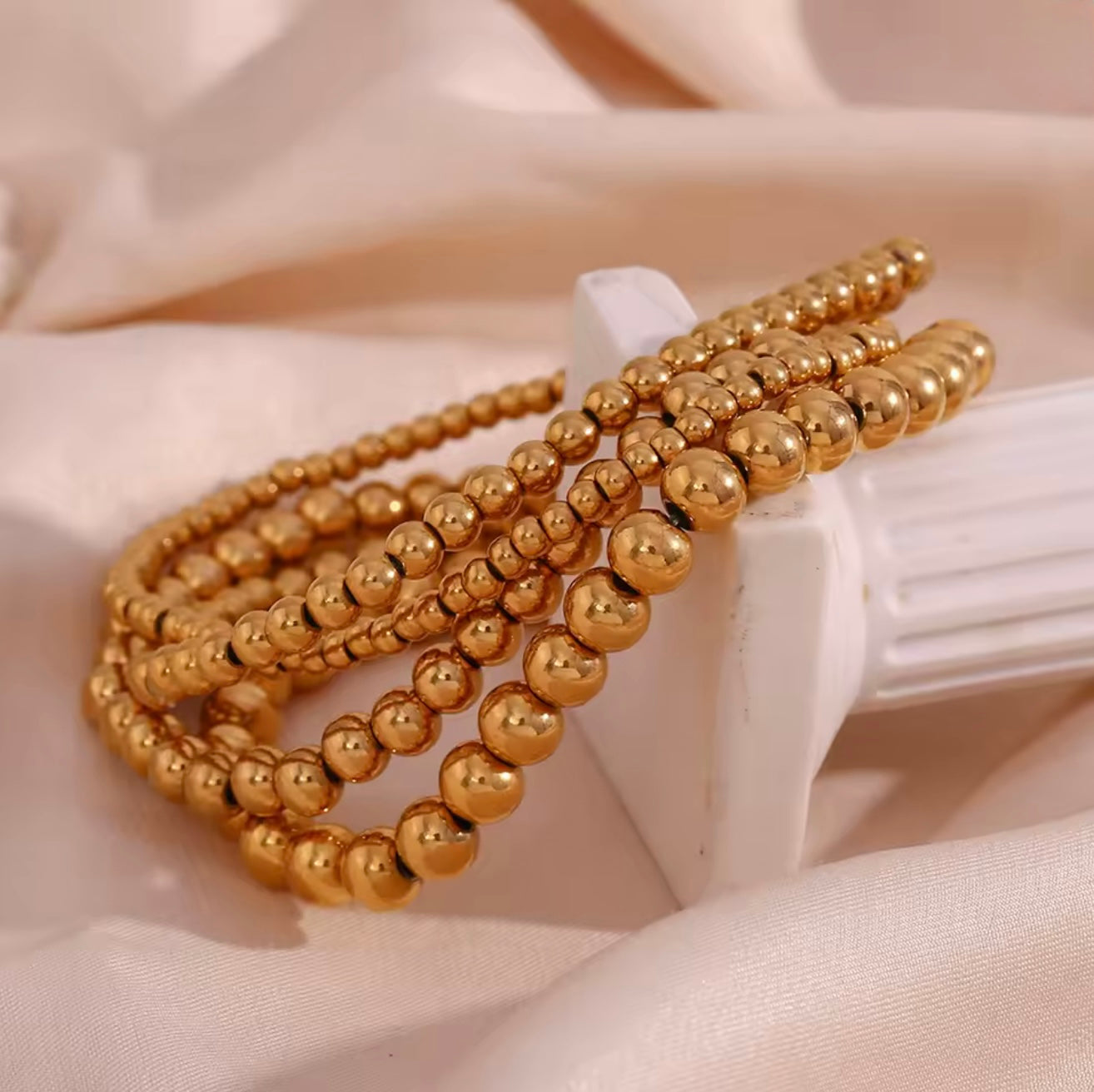 Cluster Bracelet