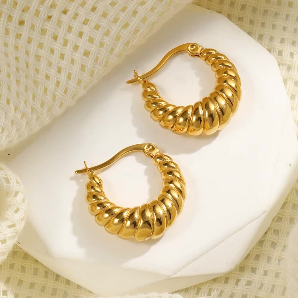 Cora Earring