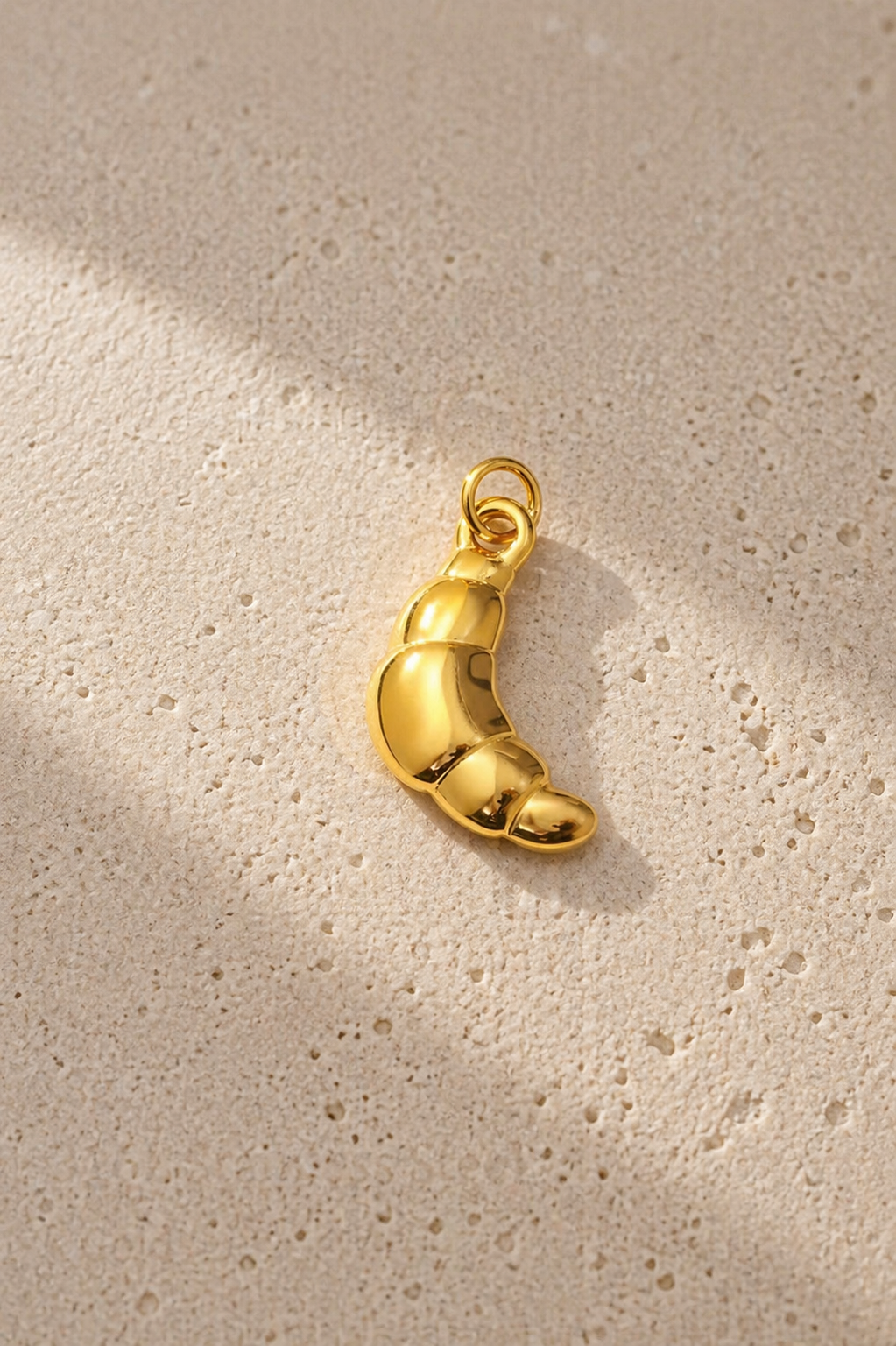 Croissia Charm