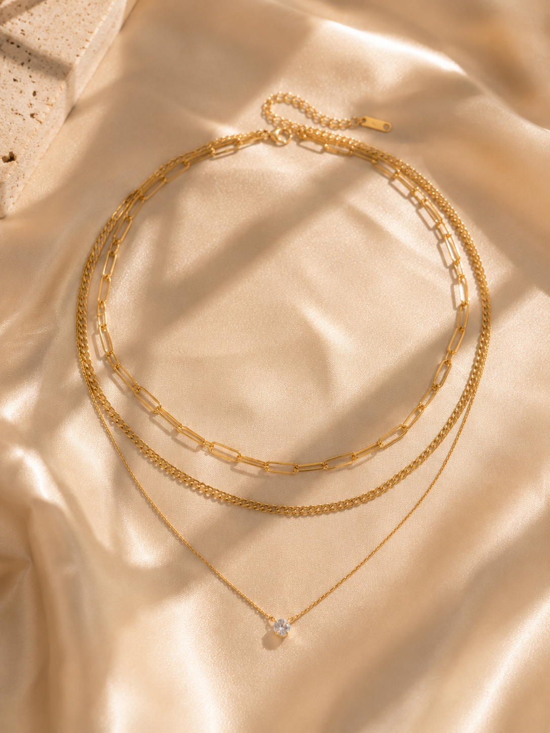 Elaré Necklaces