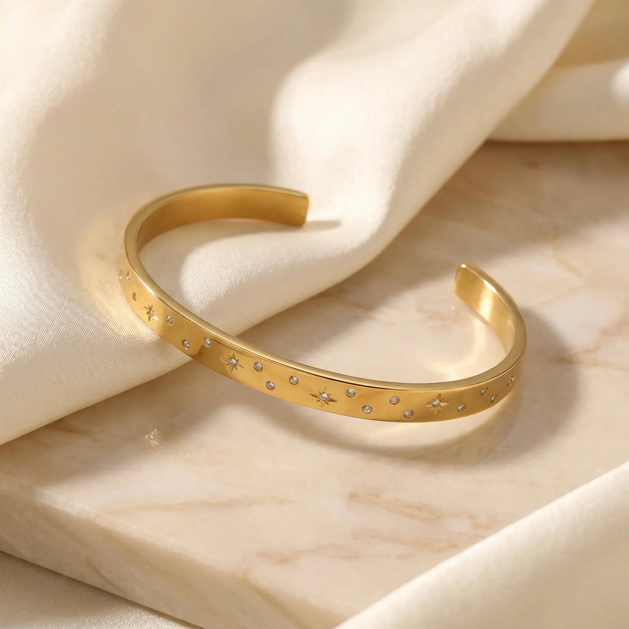 Luma Bracelets