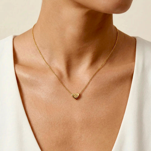 Amour Necklace