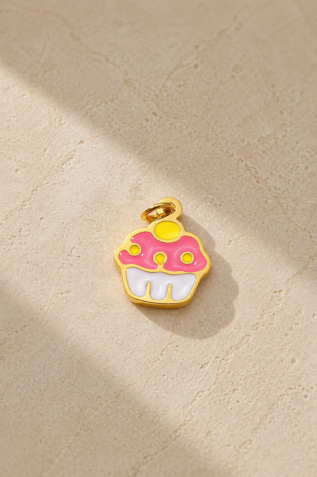 Vellette Charm